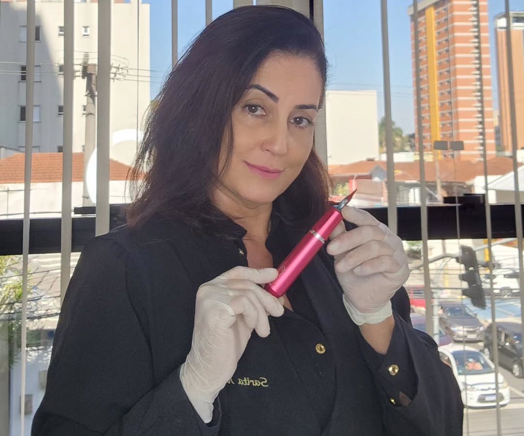 Sarita Messias, Micropigmentadora em Santo André - SP, cliente da WS Solutions by Web Salão